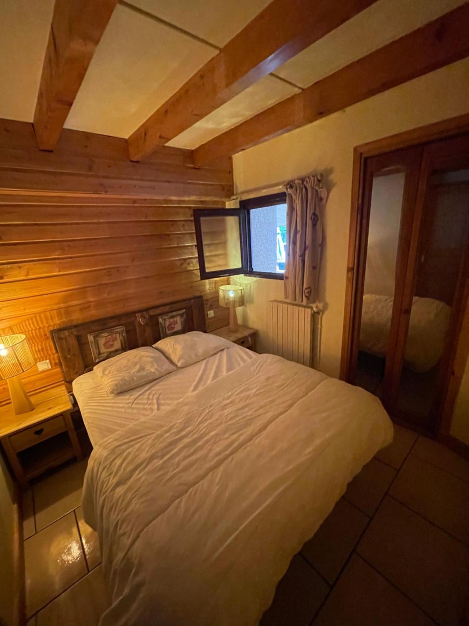 Le Chal Heureux Bel Appartement Dans Vieille Ferme De Montagne Renovee Les Orres Exteriör bild