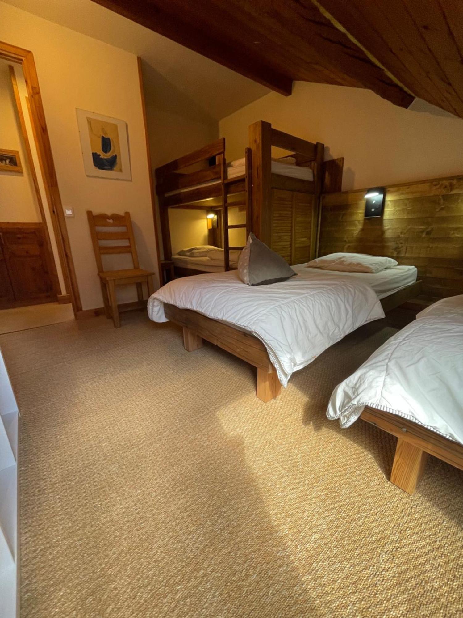Le Chal Heureux Bel Appartement Dans Vieille Ferme De Montagne Renovee Les Orres Exteriör bild